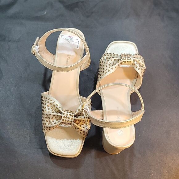 BRAND NEW WELLSFOUNTN RHINESTONE BOWNOT BLOCK HEEL OPEN-TOE SANDAL G1 - Picture 4 of 15